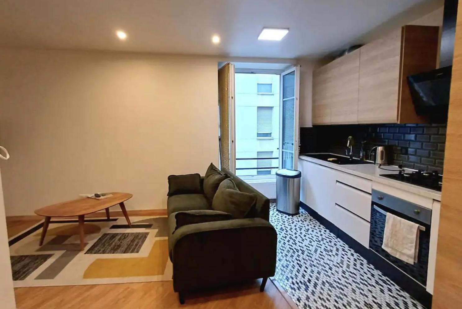 Moderne 2 5 Voyageurs Appartement Paris